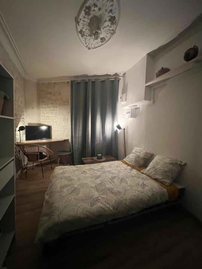 Le Bjorn - T1 chaleureux refait à neuf - Centre Niort Exterior foto